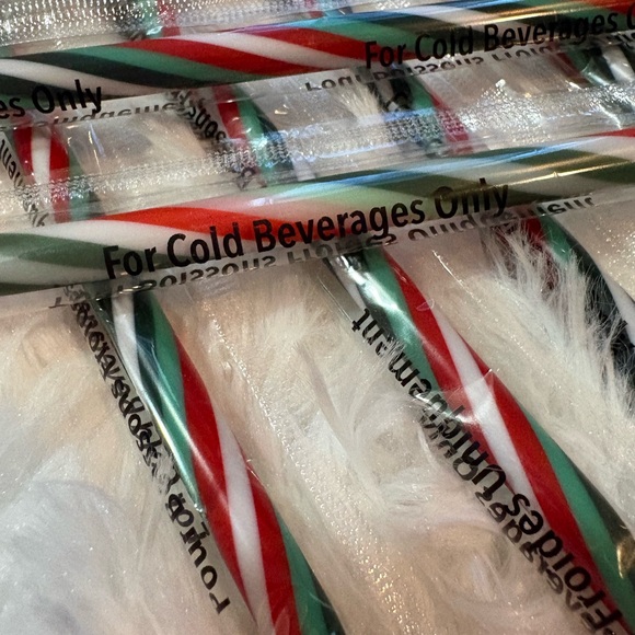 New Starbucks Reusable Plastic Straws - Picture 2 of 3